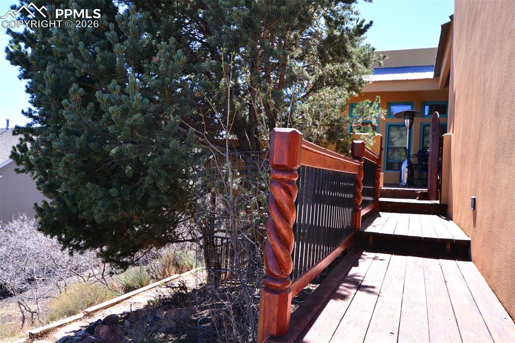 7630 Delmonico Drive photo 3