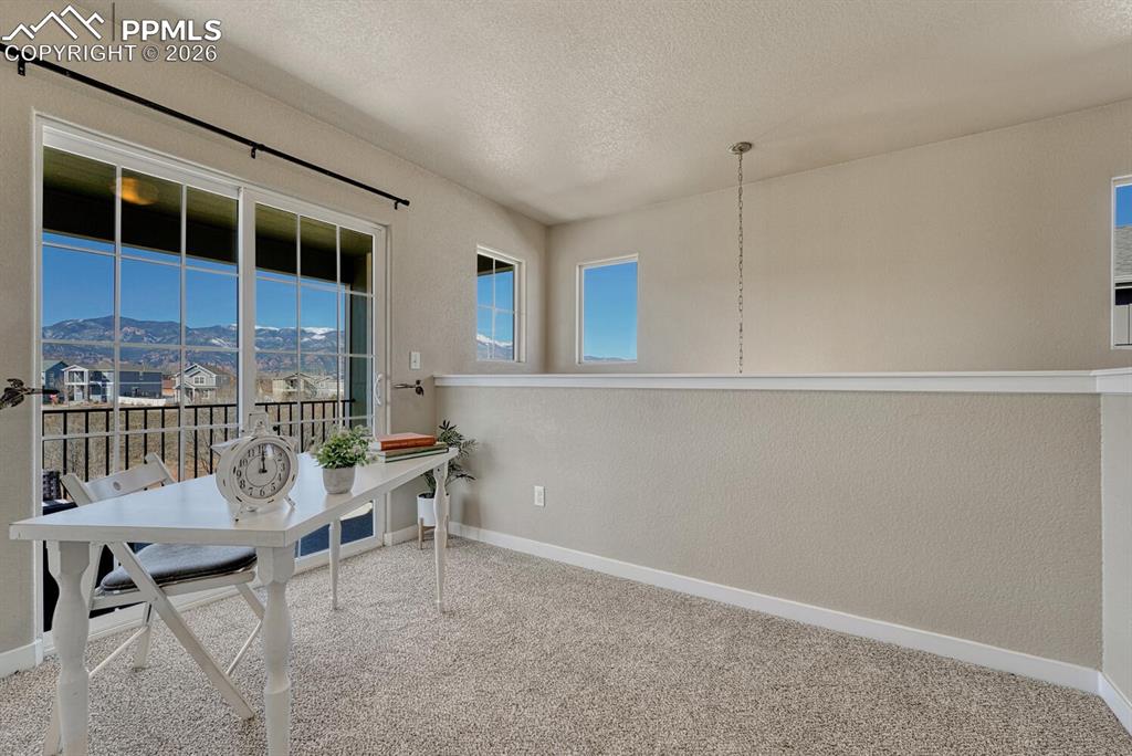 Loft with Mountain Views and walk-out to balcony