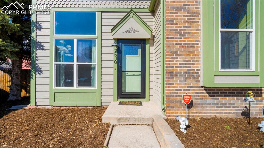 2510 Ogden Place photo 2