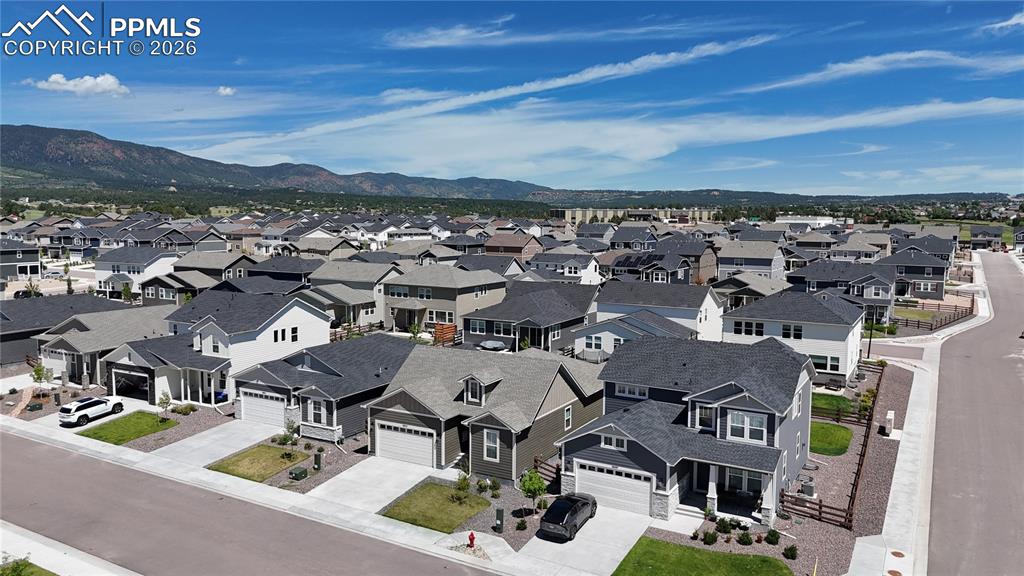 16015 Mountain Flax Drive photo 2