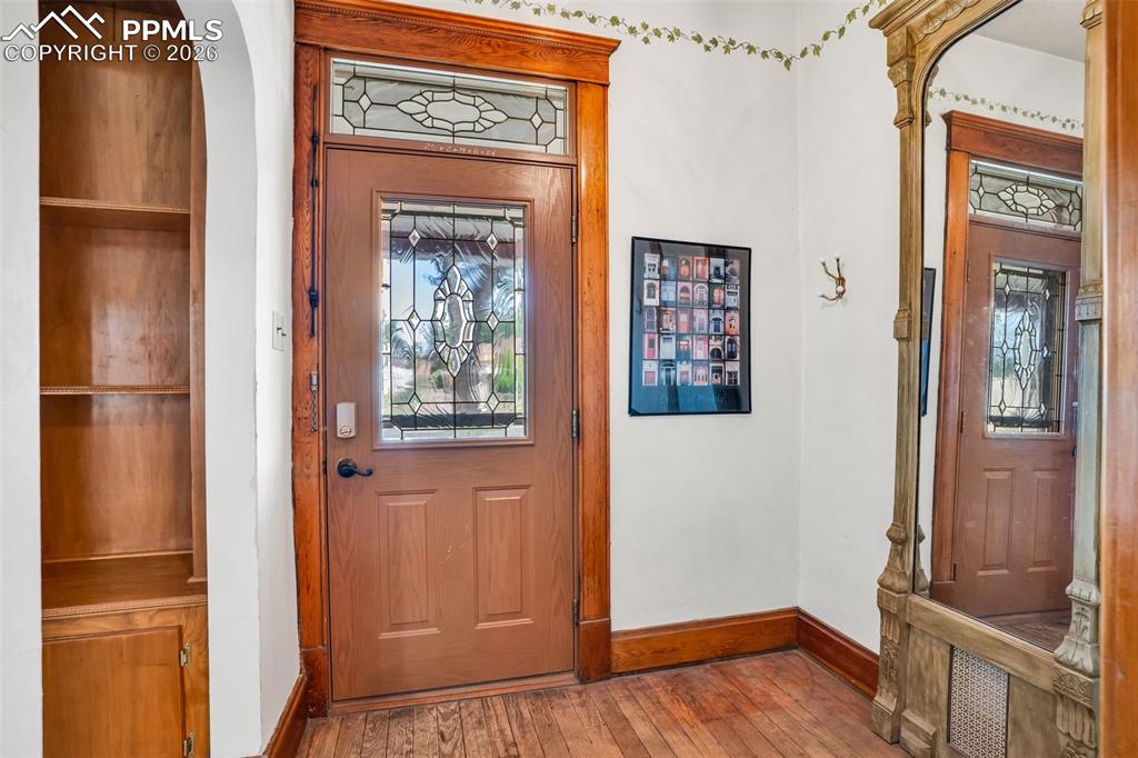 612 Lake Avenue photo 3