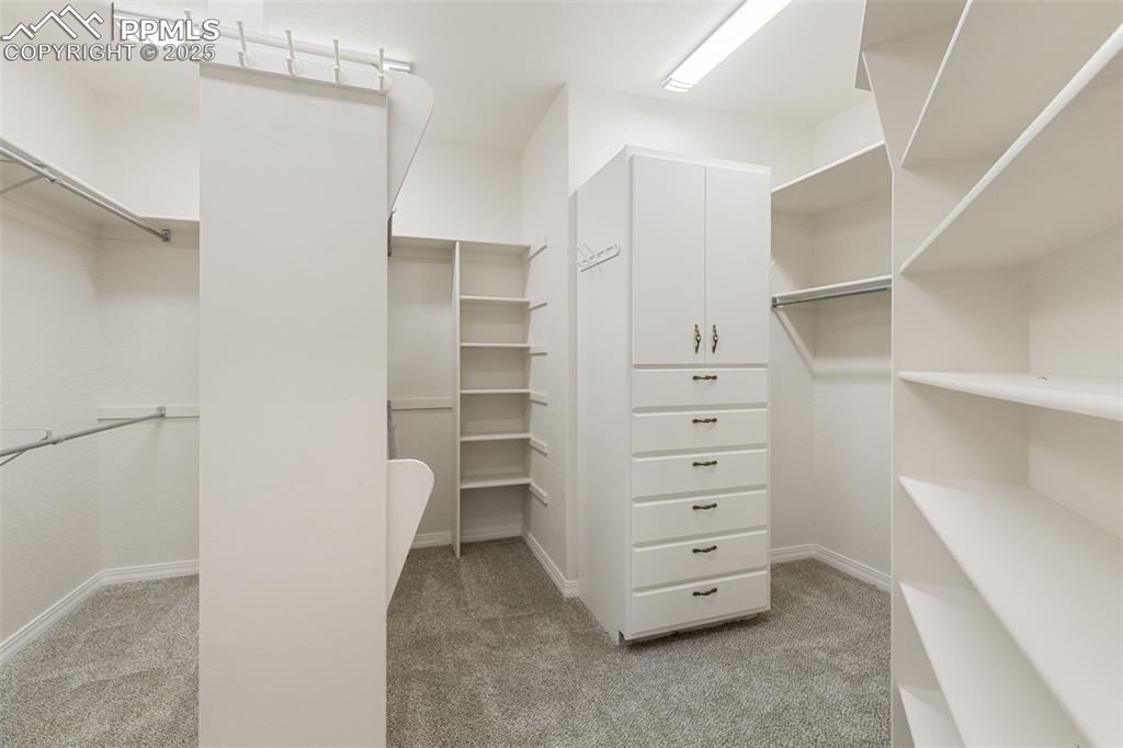 Primary Walk in Closet