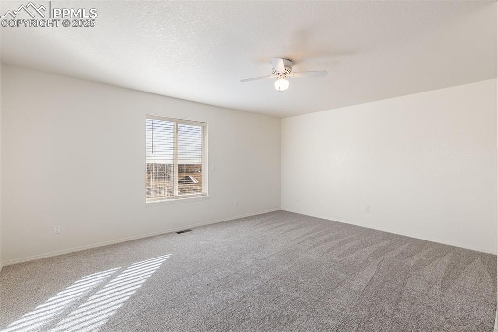 Apartment Bedroom over the garage