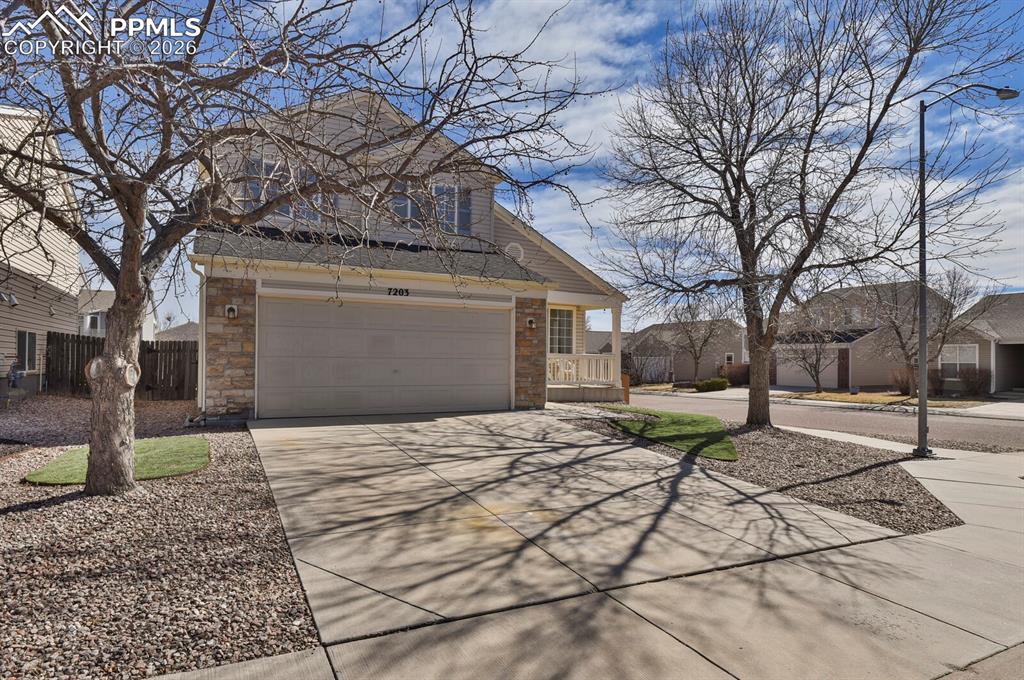 7203 Bentwater Drive photo 2