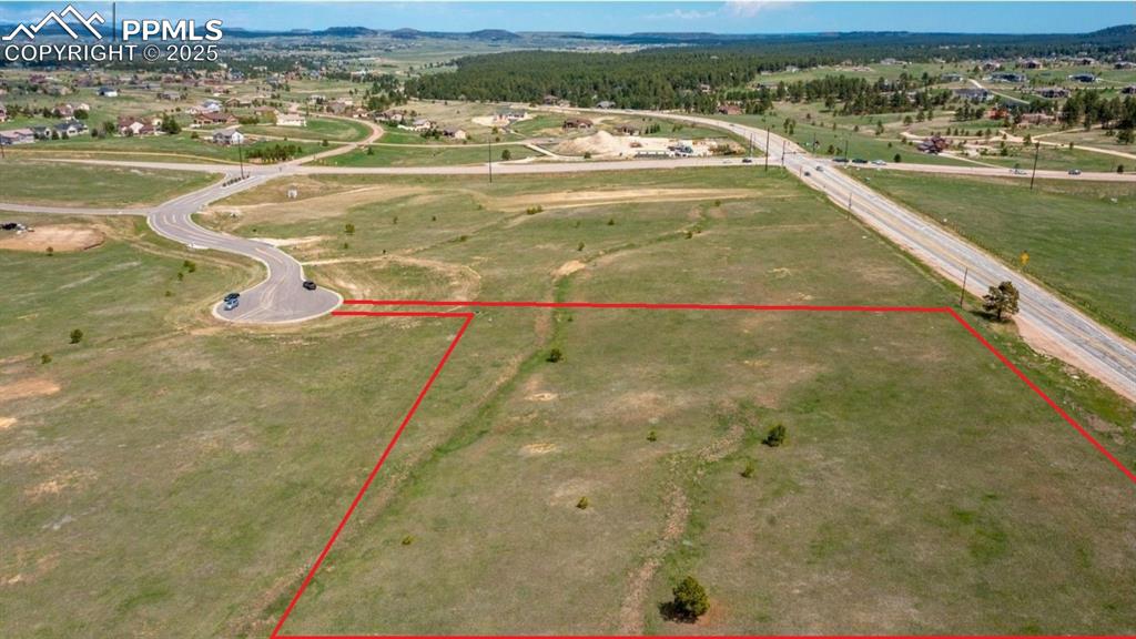 Property Lines are Approximate and not a survey