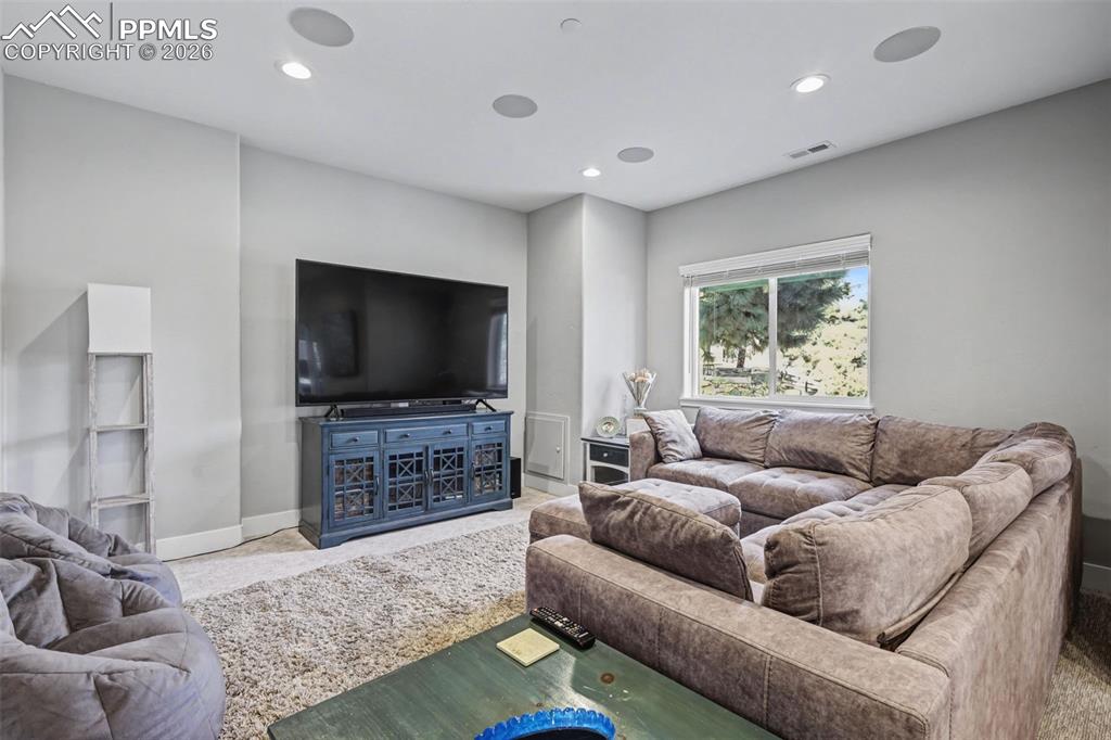 463 Mountain Pass View