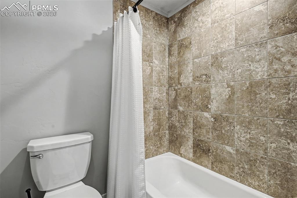 463 Mountain Pass View