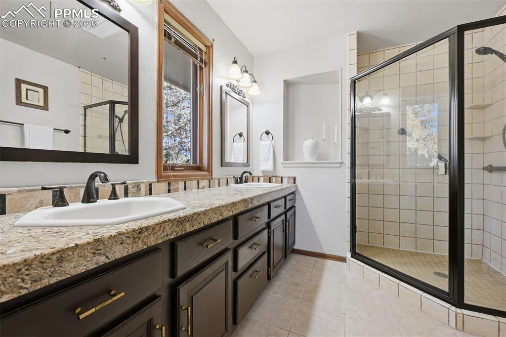 Master bath with dual sinks and window!