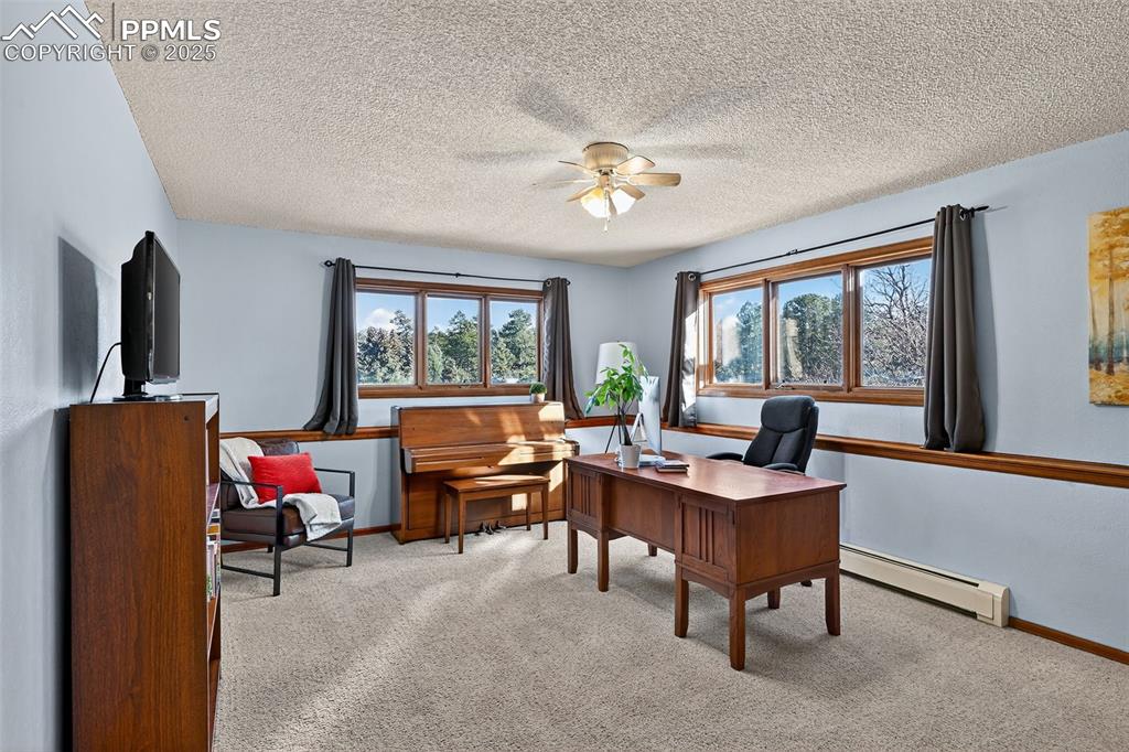 Fourth bedroom with more views and room for any activity!