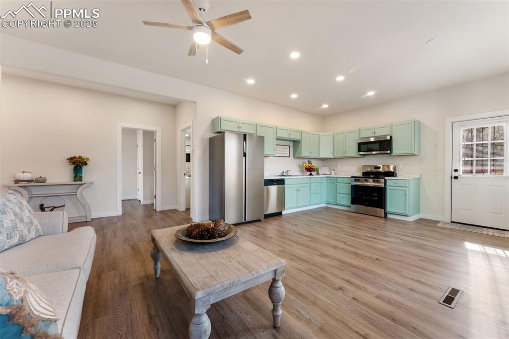 Brand new luxury vinyl flooring and appliances