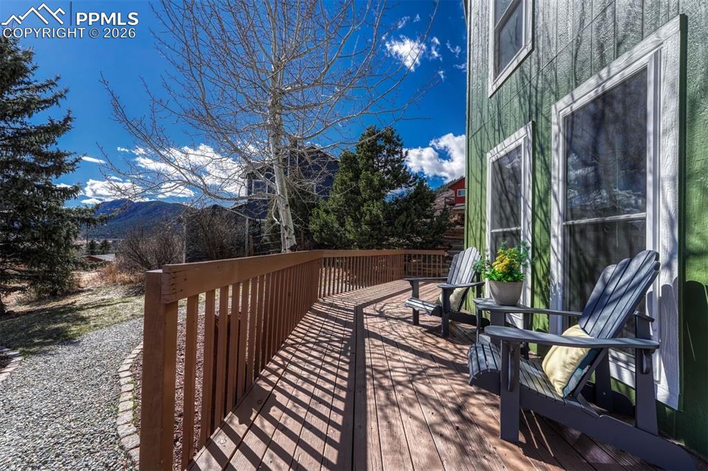 350 Park Street photo 3