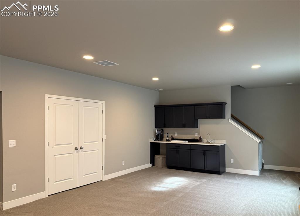 6942 Green Stalk Circle