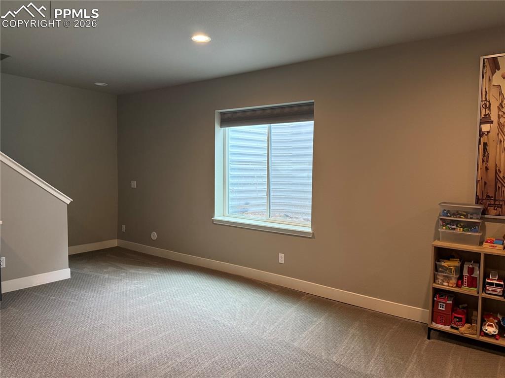 6942 Green Stalk Circle