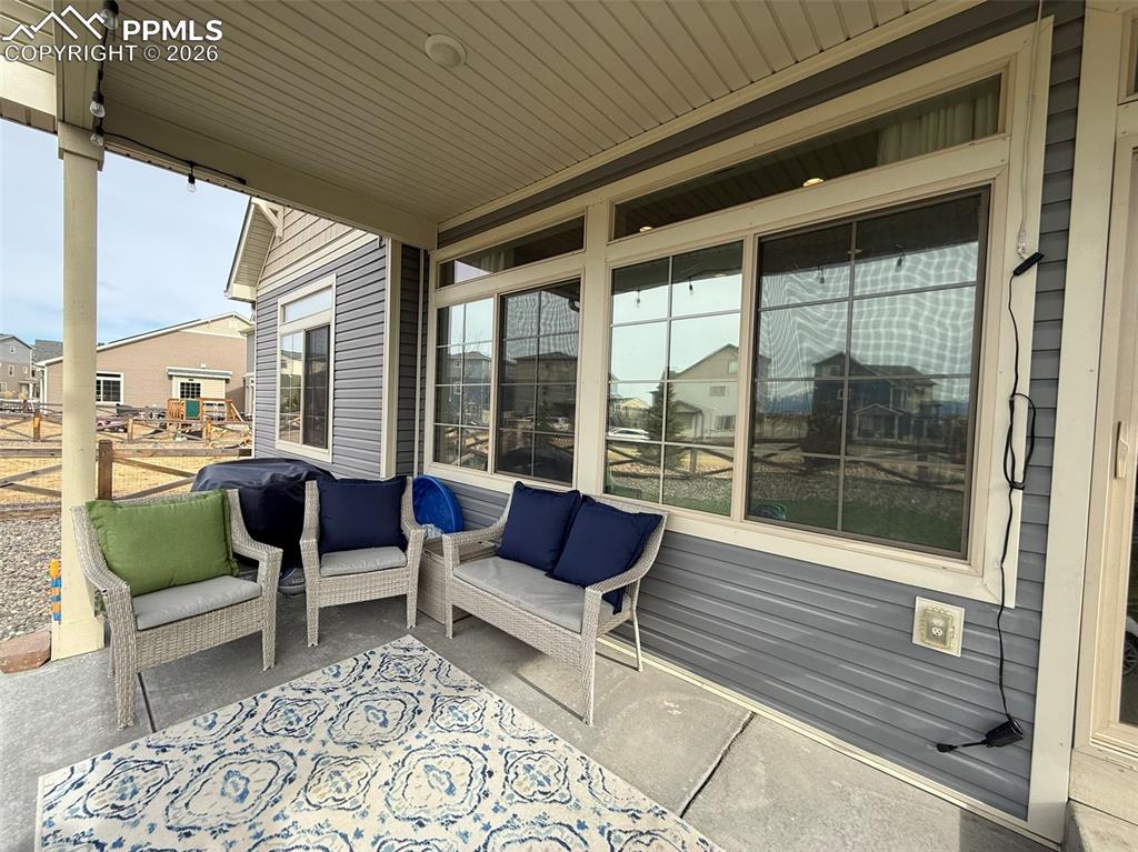 6942 Green Stalk Circle