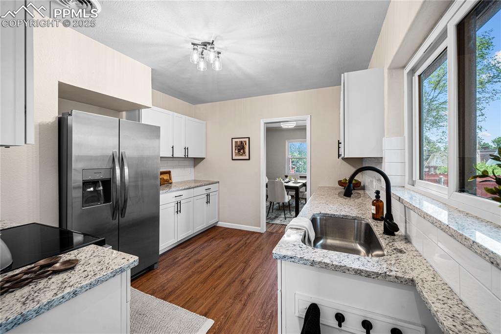 324 W Grant Avenue photo 3