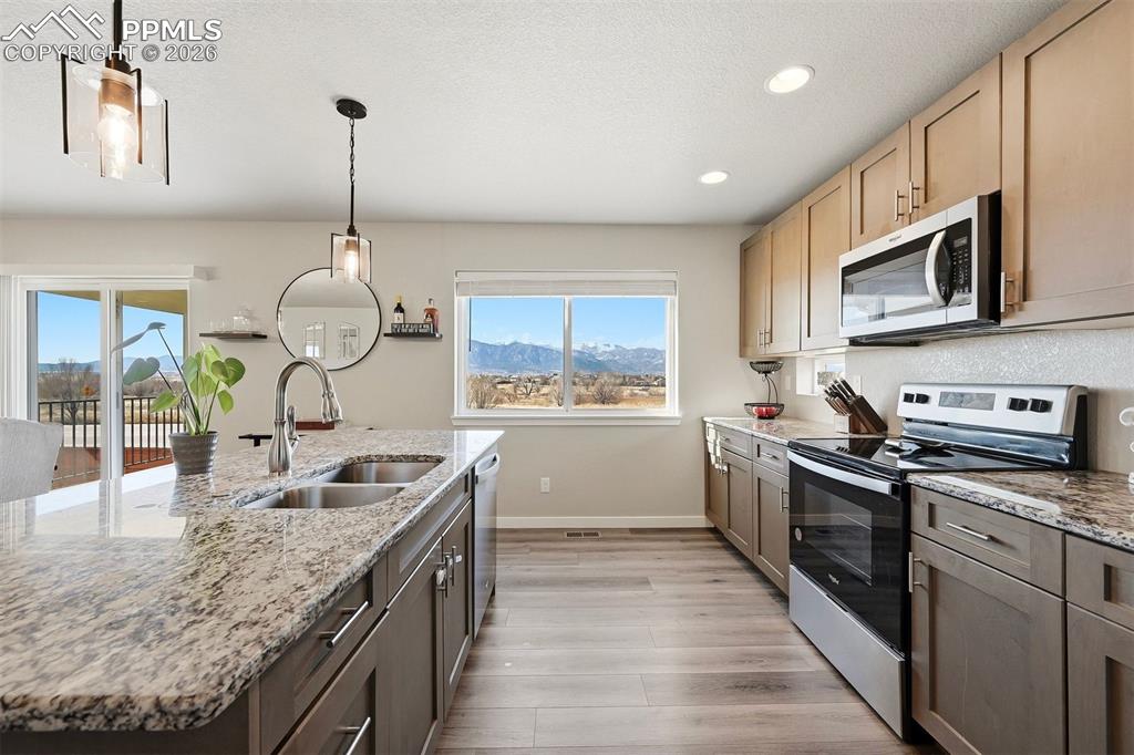 6987 Passing Sky Drive photo 2