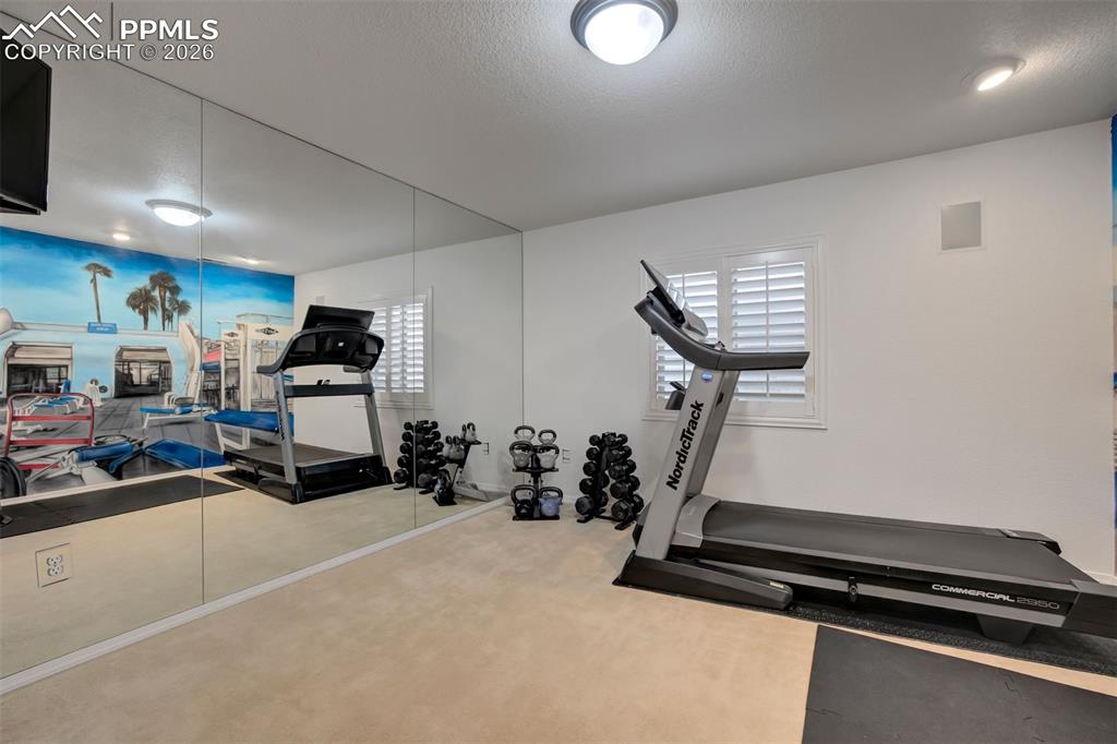 Wall of mirrors in the gym