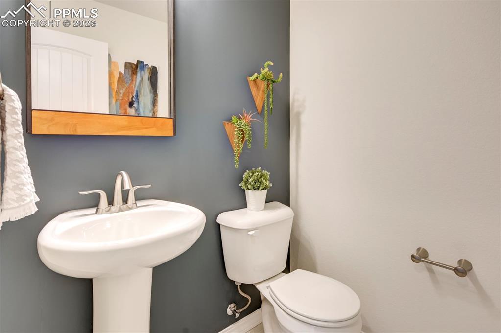 **Pictures are from a previously staged home***