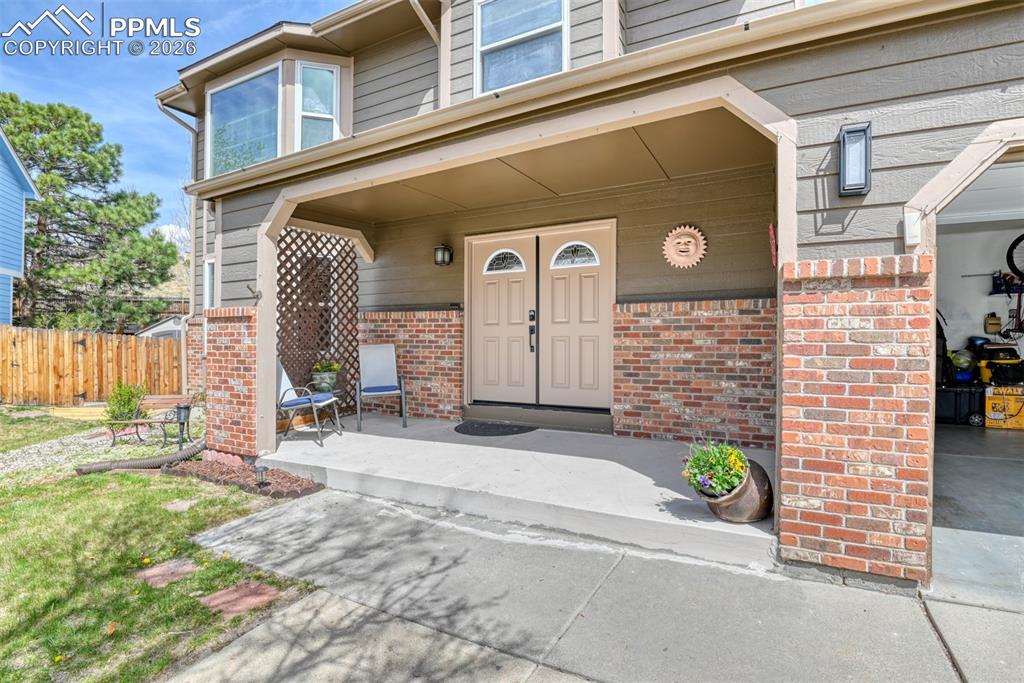 7410 Hickorywood Drive photo 2