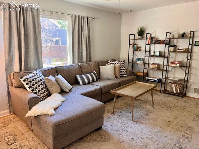 1819 E Yampa Street photo 3