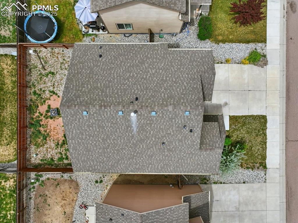 Aerial view of property and surrounding area