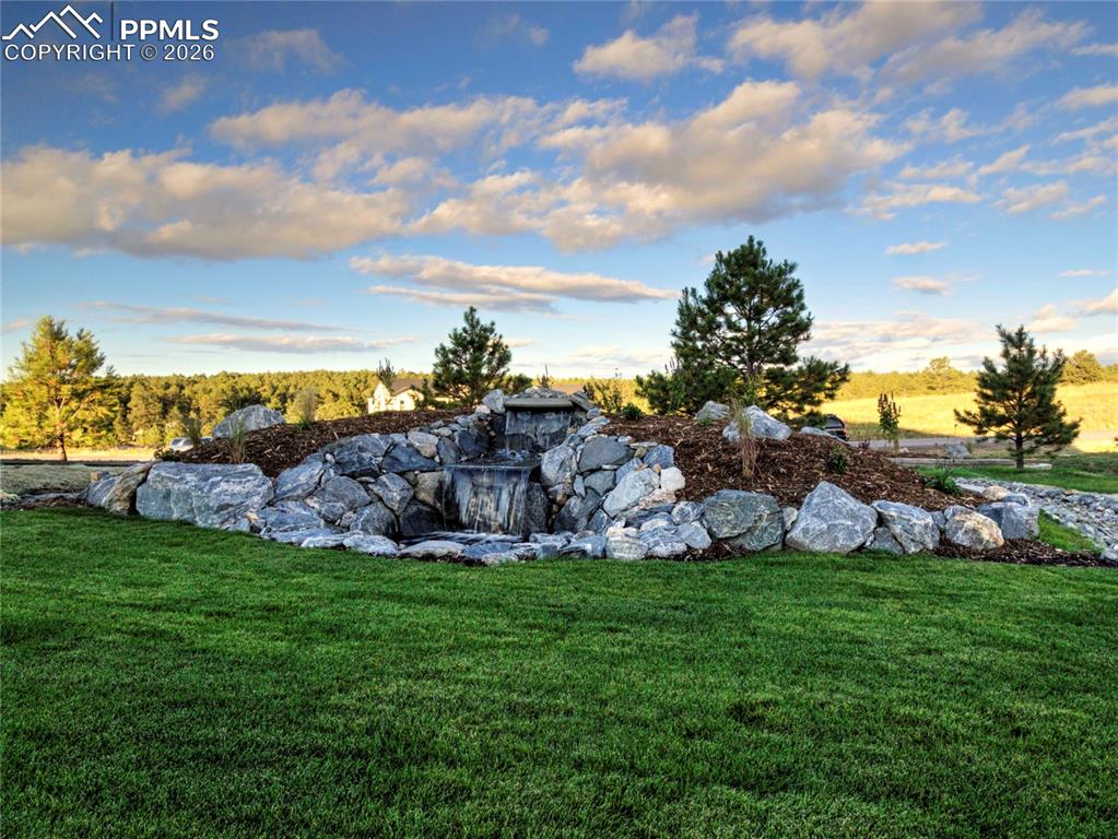 4082 Pinehurst Circle photo 3