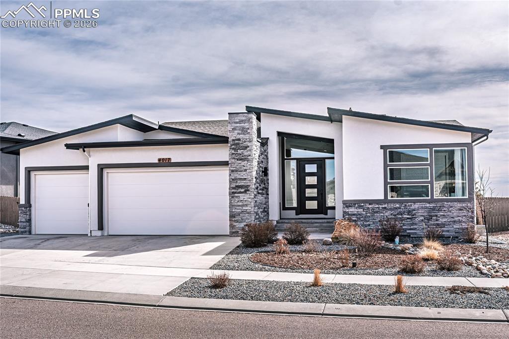 4017 Notch Trail photo 2