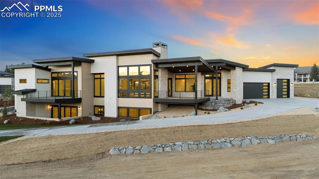 370 Silver Rock Place photo 3