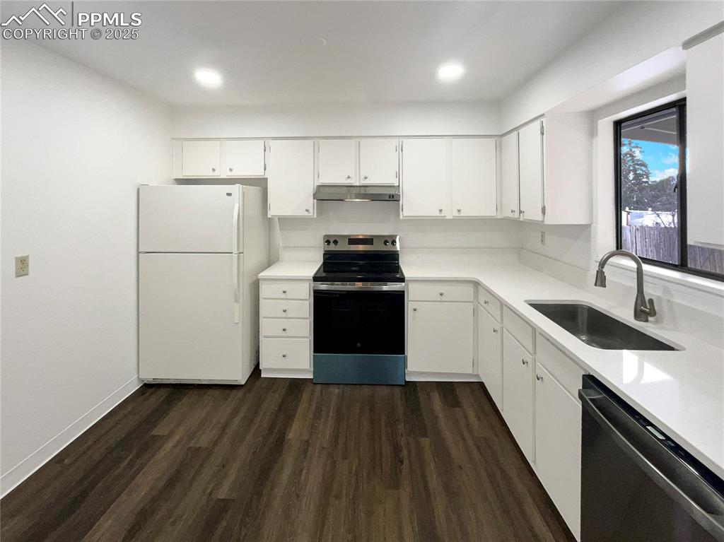 1314 Doyle Place photo 2