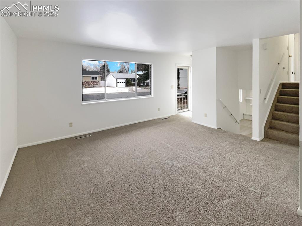 1314 Doyle Place photo 3