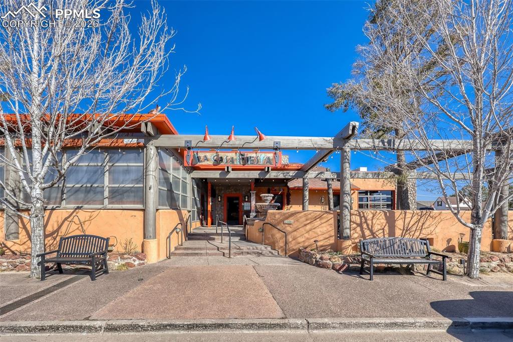 Downtown Monument Shops