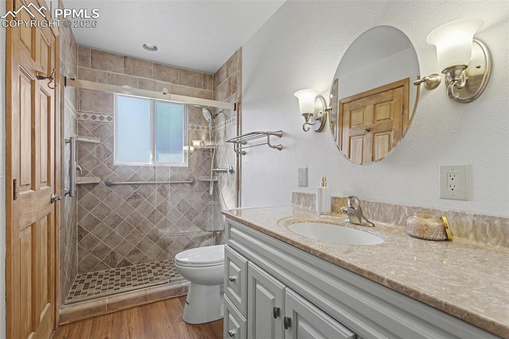 Hall Bathroom which adjoins Master Bedroom