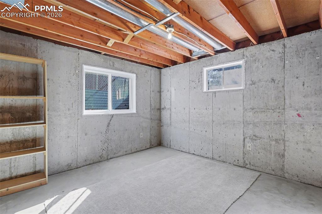 Store Room which can be converted to a 5th Bedroom