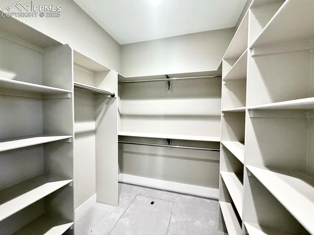 Primary Suite”s Walk-in Closet is ready!