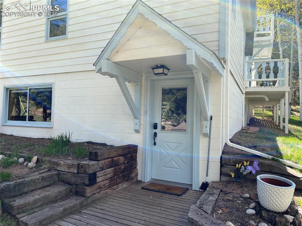 This home opens the door to endless possibilities.  Let's go take a look.