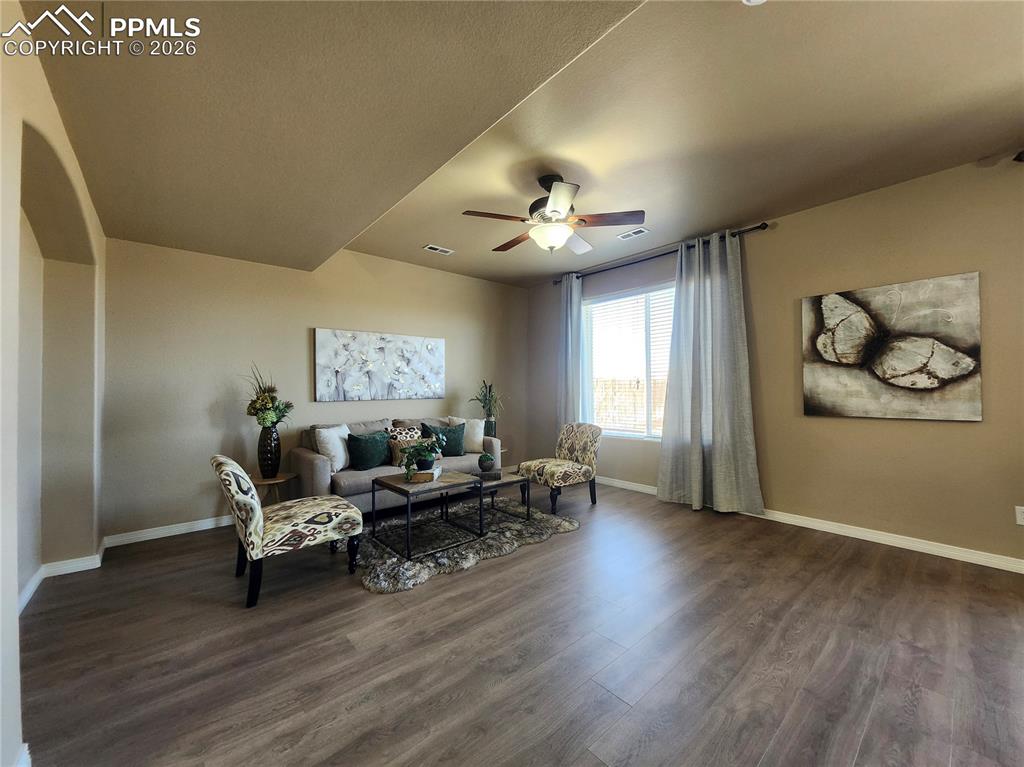 2125 Reed Grass Way photo 3