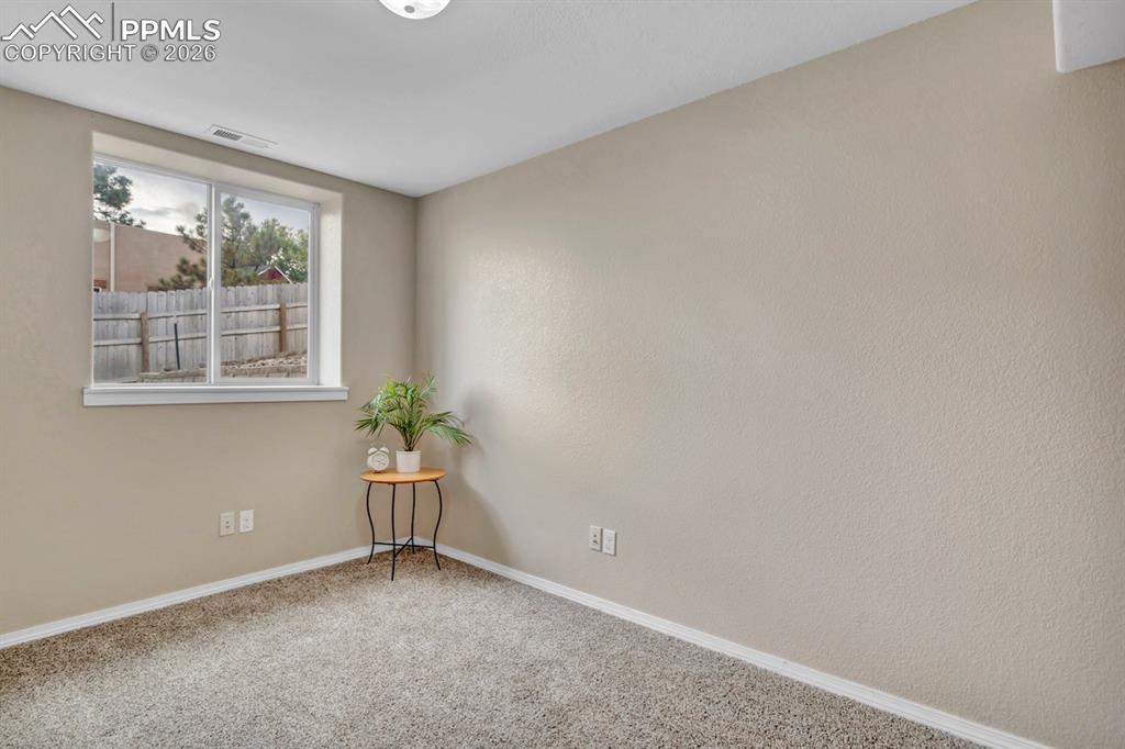 Basement Bedroom #4