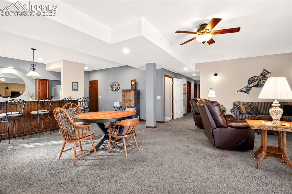 30x16 Family Room w/Wet Bar, Stove, Walk-Out.