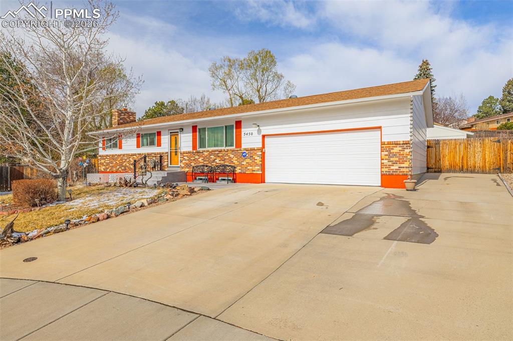 5450 Flintridge Drive