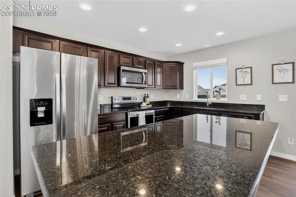 Kitchen w/ SS appliances