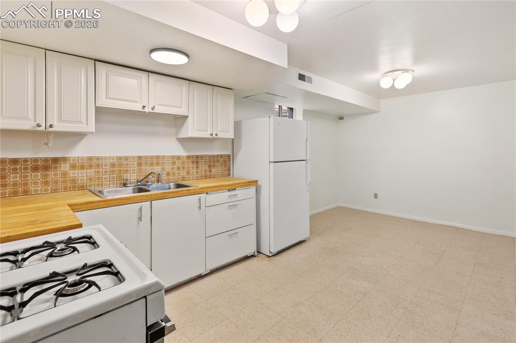 2nd kitchen in the basement