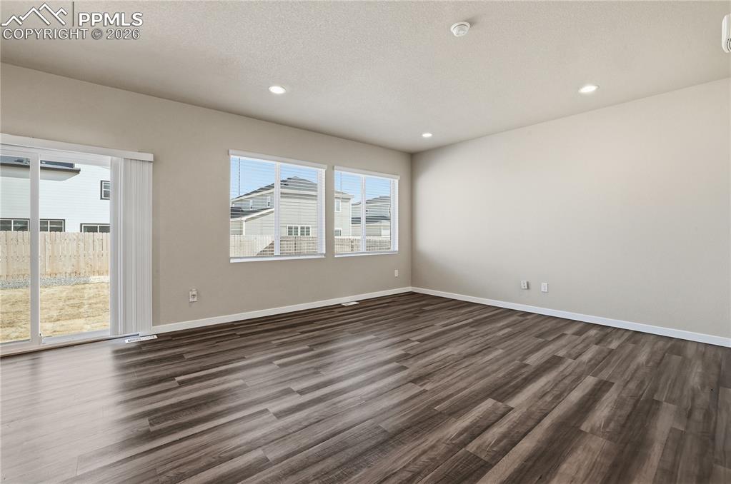 471 Galveston Terrace photo 3