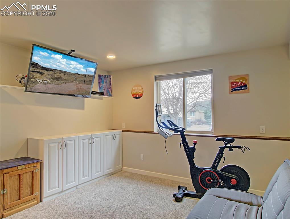 Basement Junior Suite with Sitting area