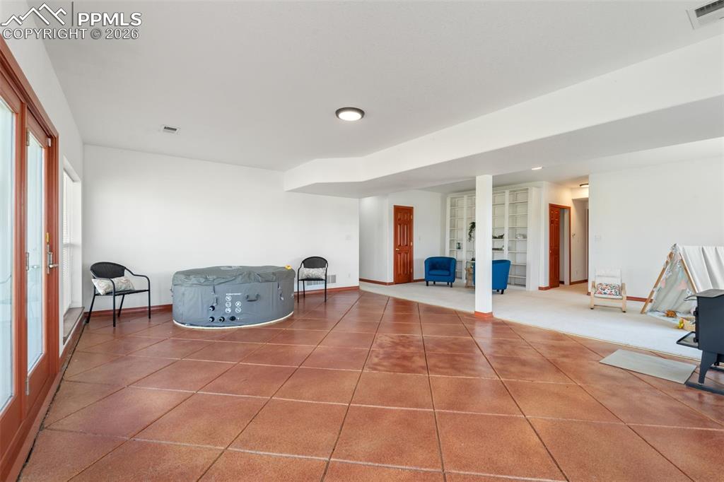 Walk out to spectacular view of the mountains