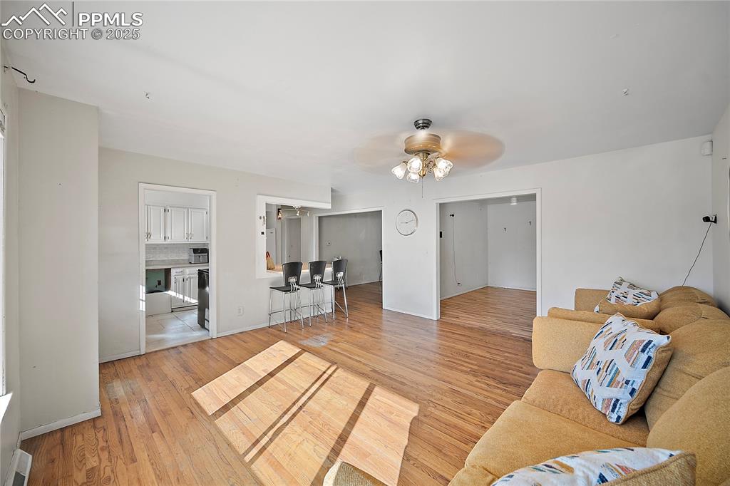 128 Amherst Street photo 3