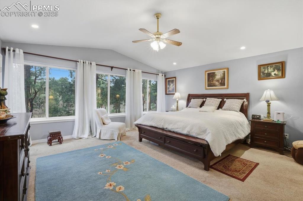 Main level master with en-suite 5 piece bathroom, and walkout on to deck!