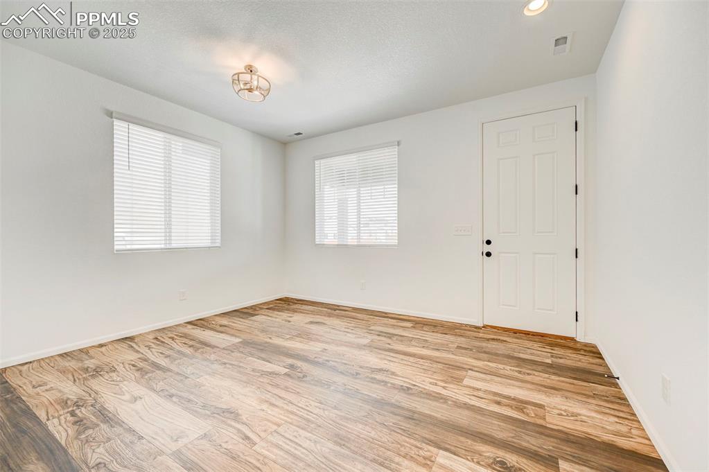 6237 Bodacious Circle photo 3