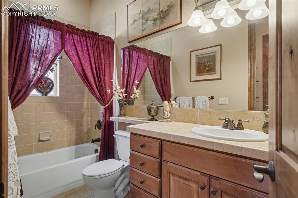 Beautifully appointed guest baths ensure every inch of this home reflects a standard of luxury
