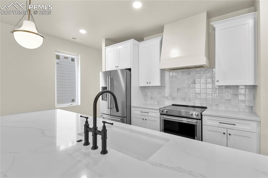 25 Noyer Court photo 3