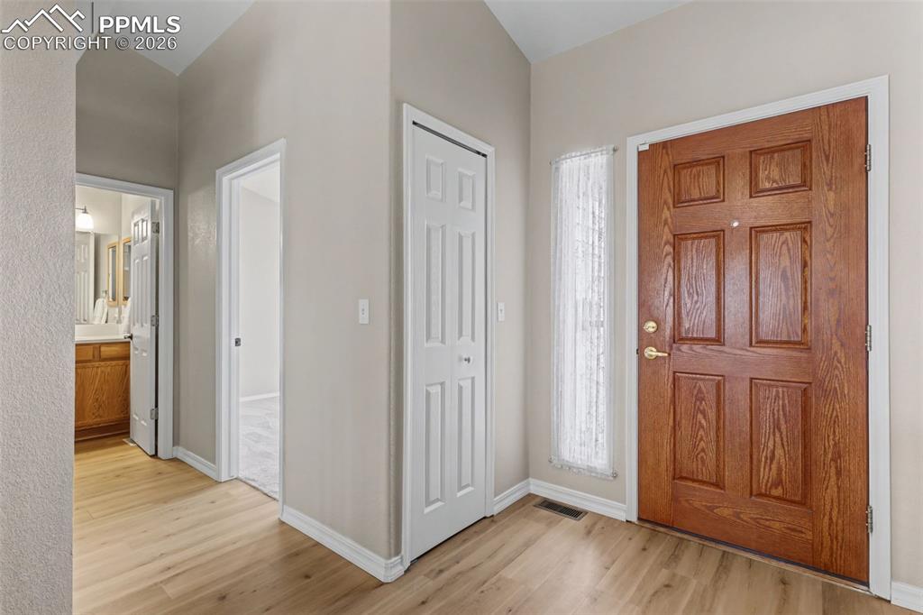 4195 Greens Drive photo 3